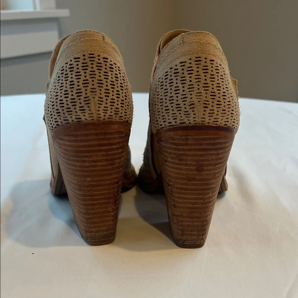 Vince Camuto Tan Peep-Toe Heeled Boots - Picture 3 of 9